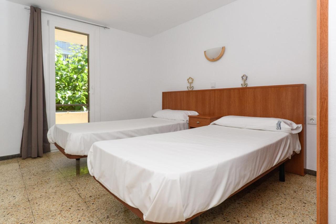 Rentalmar Family Felix Con Parking Incluido Salou Exterior foto